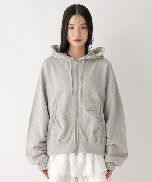 ぞぞページです♡ 大人気のジップパーカーに新色が登場！？❤️‍🔥 11/16(Sun)0:00