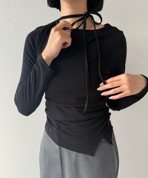 Geeong(ジーオン)の「【ZOZO限定】サイドシャーリング カットソー(Tシャツ/カットソー・レディース・アイボリー/ライトブルー/ブラック・FREE)」の10枚目の写真