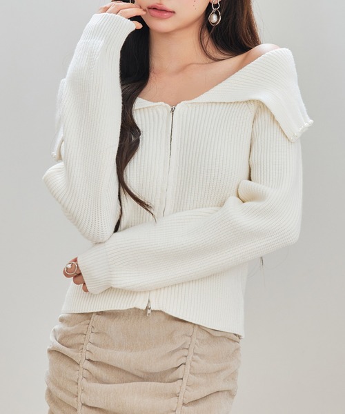 SAISON DE PAPILLON（セゾンドパピヨン）の「パール付きダブルジップニットカーディガン（カーディガン/ボレロ・レディース・アイボリー/ブラック/ベージュ・L/M）」の4枚目の写真