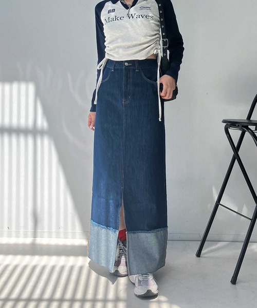 AS KNOW AS plus(アズノゥアズプラス)の「ロールアップデニムロングスカート(デニムスカート・レディース・ブラック/インディゴブルー・マルチサイズ)」の3枚目の写真