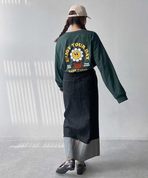 AS KNOW AS plus(アズノゥアズプラス)の「ロールアップデニムロングスカート(デニムスカート・レディース・ブラック/インディゴブルー・マルチサイズ)」の16枚目の写真