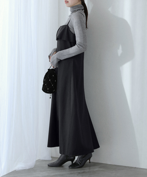 La TOTALITE(ラトータリテ)の「【洗える】ラッフルキャミワンピース(ワンピース・レディース・ブラウン/ブラック・38/36)」の5枚目の写真