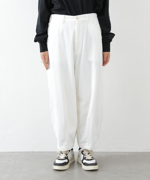 JOURNAL STANDARD LUXE(ジャーナルスタンダード ラックス)の「5Wコール フェロペインターパンツ(その他パンツ・レディース・ホワイト/ベージュ/ネイビー・FREE)」の16枚目の写真