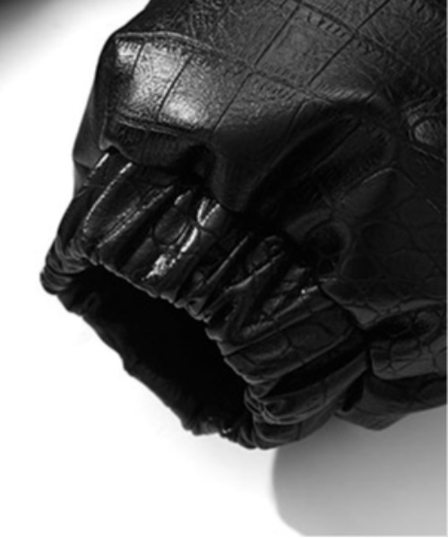 link lot(リンクロット)の「切り替えスタンドネック中綿PUジャケット(ダウンジャケット/コート・メンズ・ベージュ/ホワイト/ブラック・M/L)」の18枚目の写真