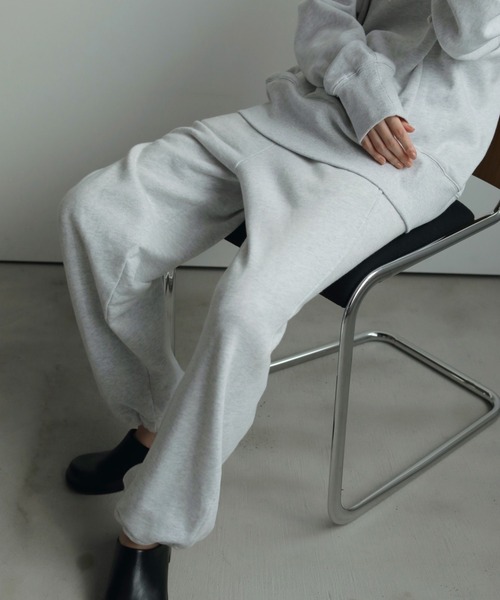 anuke（アンヌーク）の「Drawstring Sweat Pants（スウェットパンツ・レディース・ネイビー/グレー/クリーム・36inch/38inch）」の2枚目の写真