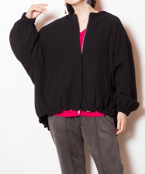 OSMOSIS（オズモーシス）の「ドルマンギャザーブルゾン（ブルゾン・レディース・グレー系その他/ブラック/ベージュ系その他2/ベージュ系その他・ONE SIZE）」の17枚目の写真