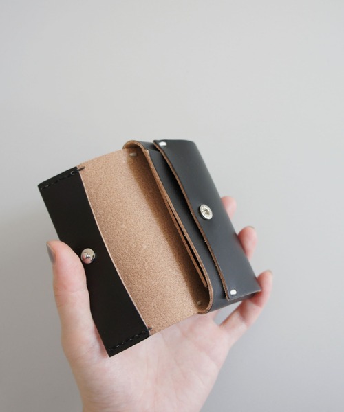 TIDEWAY（タイドウェイ）の「NFC FOLD CARD CASE（カードケース・レディース・ブラック/シルバー・FREE）」の3枚目の写真