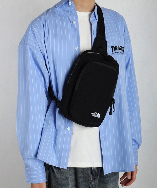 THE NORTH FACE(ザノースフェイス)の「【韓国限定・日本未入荷】THE NORTH FACE URBAN ONE WAY / ノースフェイス アーバンワンウェイ コンパクトボディバッグ(ボディバッグ/ウエストポーチ・メンズ・サンドベージュ/ブラック・FREE)」の3枚目の写真