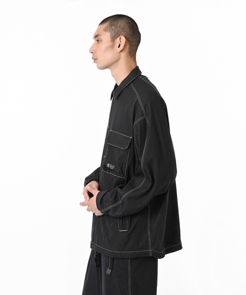 NEW BALANCE（ニューバランス）の「ジャージーデニムジャケット（デニムジャケット・メンズ・ネイビー/チャコールグレー・SMALL/MEDIUM/LARGE/X-LARGE）」の14枚目の写真