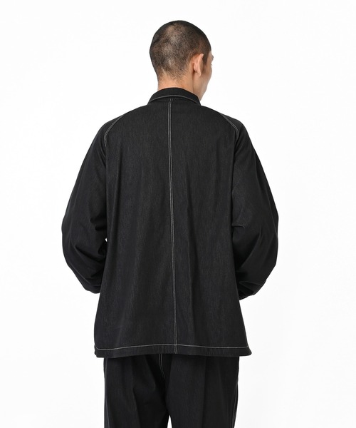 NEW BALANCE（ニューバランス）の「ジャージーデニムジャケット（デニムジャケット・メンズ・ネイビー/チャコールグレー・SMALL/MEDIUM/LARGE/X-LARGE）」の15枚目の写真