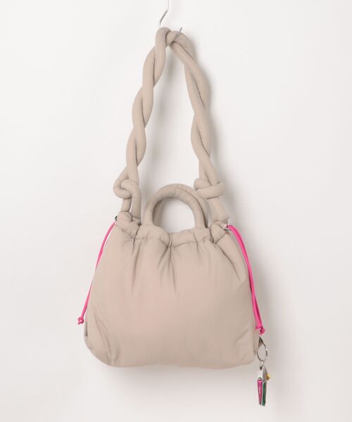 cheek(BAG)(チーク)の「puff kinchaku 2way tote / 中綿入り ショルダーバッグ(ショルダーバッグ・レディース・パープル/イエロー/グレー/ブラック/カーキ・FREE)」の11枚目の写真