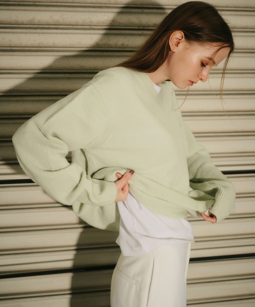 LE CIEL BLEU(ルシェルブルー)の「Vネックニットプルオーバー / V-Neck Knit Pullover(ニット/セーター・レディース・グレー/ブルー/ライトグリーン/ブラウン/ホワイト/レッド/ピンク/ブラック/ライトブルー・36)」の5枚目の写真