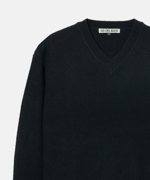 セール】Vネックニットプルオーバー / V-Neck Knit Pullover（ニット