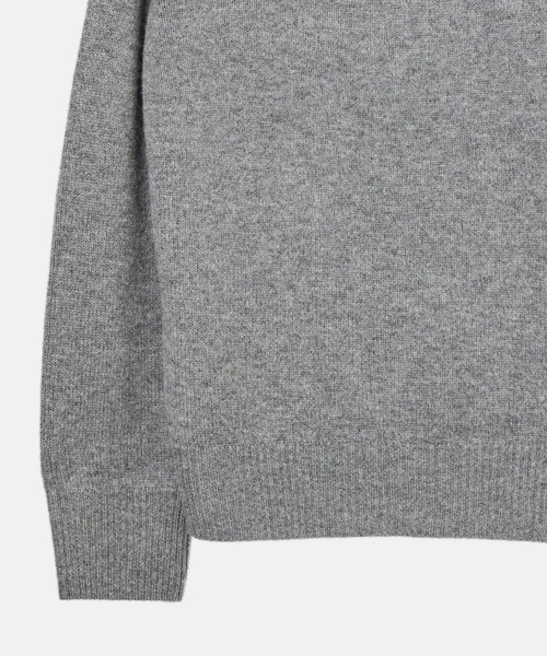 セール】Vネックニットプルオーバー / V-Neck Knit Pullover（ニット