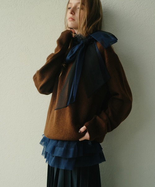 LE CIEL BLEU(ルシェルブルー)の「Vネックニットプルオーバー / V-Neck Knit Pullover(ニット/セーター・レディース・グレー/ブルー/ライトグリーン/ブラウン/ホワイト/レッド/ピンク/ブラック/ライトブルー・36)」の18枚目の写真