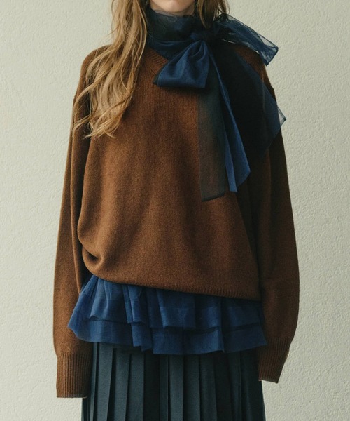 LE CIEL BLEU(ルシェルブルー)の「Vネックニットプルオーバー / V-Neck Knit Pullover(ニット/セーター・レディース・グレー/ブルー/ライトグリーン/ブラウン/ホワイト/レッド/ピンク/ブラック/ライトブルー・36)」の21枚目の写真