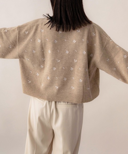 NOAHL（ノアル）の「【NOAHL】フラワー刺繍ニットプルオーバー（ニット/セーター・レディース・ブラウン/ベージュ・FREE）」の13枚目の写真