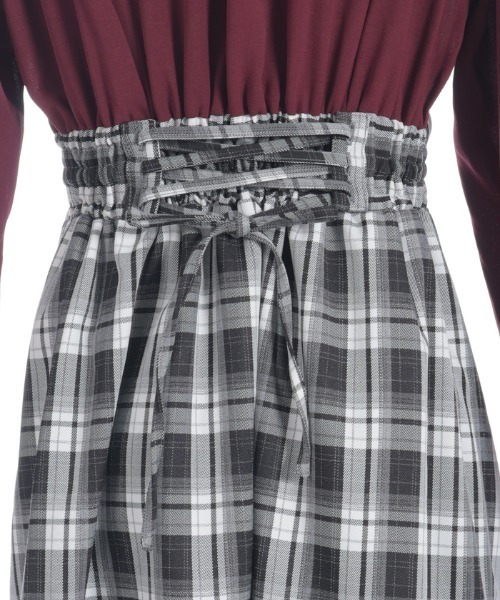 axes femme POETIQUE（アクシーズファムポエティック）の「ハイウエストドッキングワンピース（ワンピース・レディース・ブラウン/ブラック/サックスブルー・MEDIUM）」の5枚目の写真