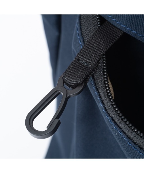 BEAMS DESIGN(ビームス デザイン)の「BEAMSDESIGN(ビームスデザイン)Diagonal 2WAYトートバッグ(トートバッグ・メンズ・ブラック/カーキ/オリーブ/ネイビー・FREE)」の22枚目の写真