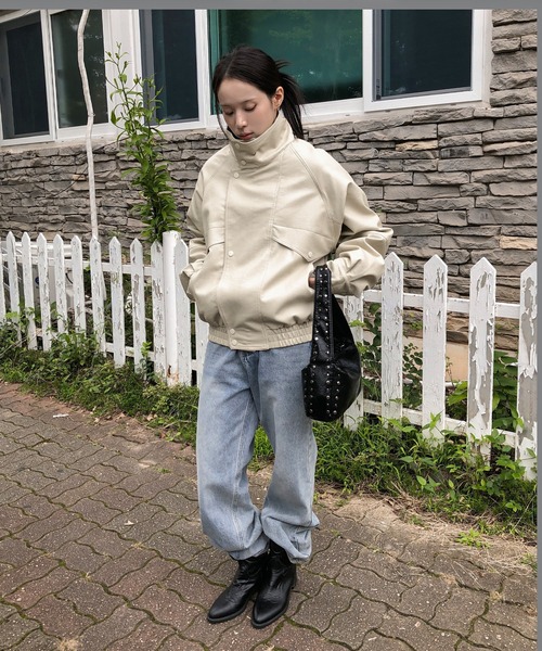 UNE MANSION（ユヌマンション）の「ユニークポイントハイネックオーバーサイズファネルジャケット（テーラードジャケット・レディース・アイボリー/ブラック・FREE）」の12枚目の写真