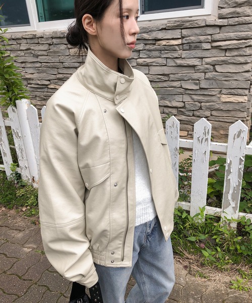 UNE MANSION（ユヌマンション）の「ユニークポイントハイネックオーバーサイズファネルジャケット（テーラードジャケット・レディース・アイボリー/ブラック・FREE）」の21枚目の写真