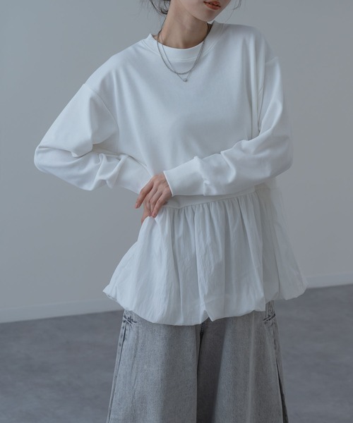SABUROKU(サブロク)の「【SABUROKU】ふんわり 華やか シルエットが魅力の バルーンチュニック(Tシャツ/カットソー・レディース・ホワイト/グリーン・M)」の1枚目の写真