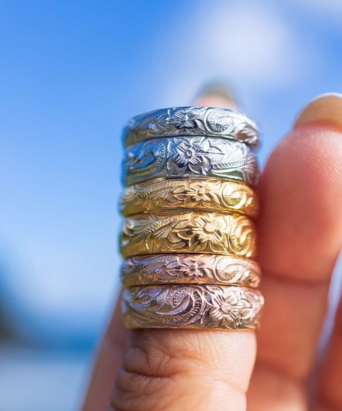 IRIEBEACH(アイリービーチ)の「Barrel ring 4mm/【ハワイアンジュエリー】【サージカルステンレス】【金属アレルギー対応】【IRIEBEACH / アイリービーチ】つけっぱなしOK(リング・レディース・ゴールド/シルバー/ピンク・7号/21号/19号/17号/15号/13号/11号/9号)」の4枚目の写真