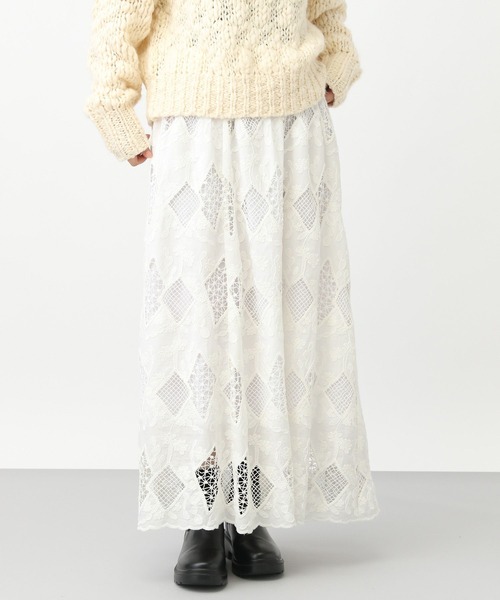 studio CLIP（スタディオクリップ）の「《natural by clip》カットワークレーススカート[プチサイズあり]（スカート・レディース・ブラック/オフホワイト・FREE/PF）」の7枚目の写真