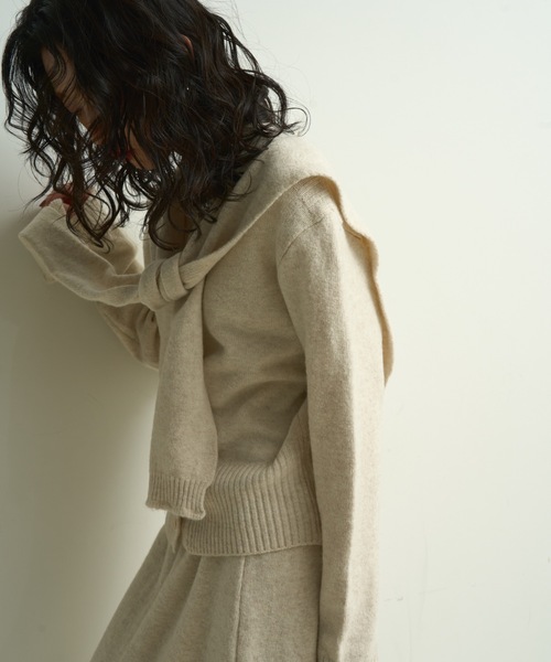 Lutim by u（ルチバイユー）の「【3点セット】Stole knit setup / ストール付きニットセットアップ（ワンピース・レディース・チャコールグレー/アイボリー/ブラウン・FREE）」の14枚目の写真