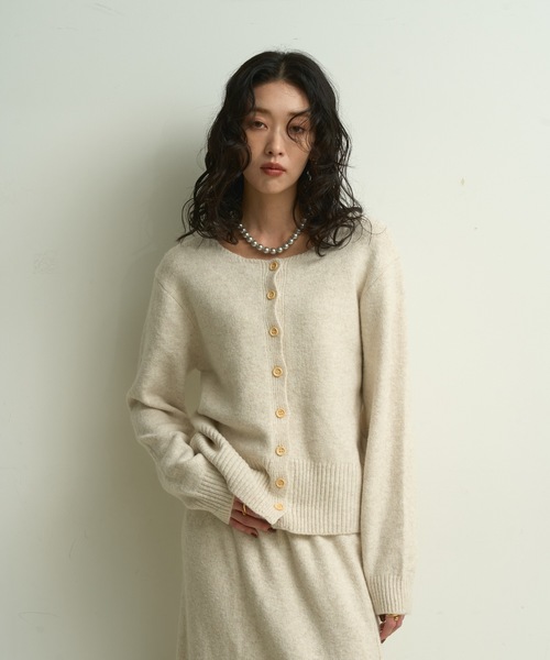 Lutim by u（ルチバイユー）の「【3点セット】Stole knit setup / ストール付きニットセットアップ（ワンピース・レディース・チャコールグレー/アイボリー/ブラウン・FREE）」の20枚目の写真