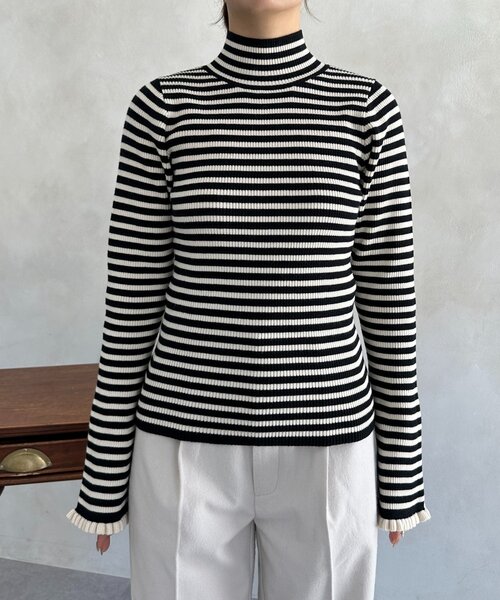 Thevon（ゼボン）の「袖フリルフレアスリーブハイネックニット（ニット/セーター・レディース・レッド/アイボリー/ブラック・FREE）」の18枚目の写真