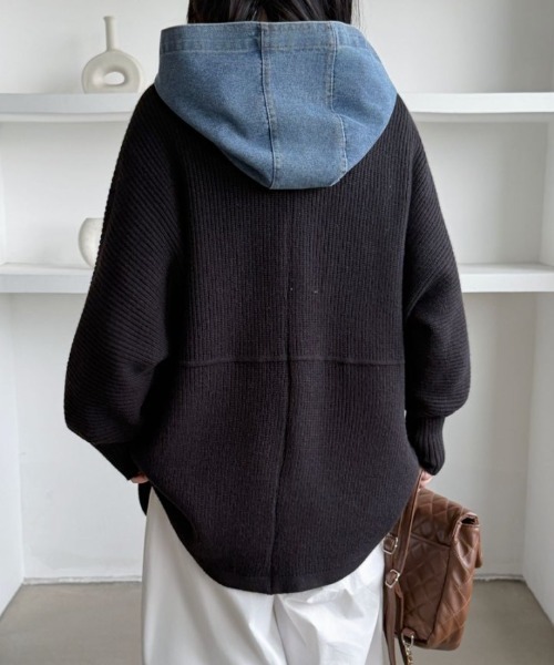 ABITOKYO（アビトーキョー）の「デニムドッキングフーディニットパーカー（パーカー・レディース・アイボリー/チャコールグレー/モカ/ブラック・FREE）」の5枚目の写真