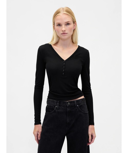 GAP(ギャップ)の「シアー リブTシャツ(Tシャツ/カットソー・レディース・ブラック/オフホワイト・XL/S/XS/XXS/L/M)」の2枚目の写真