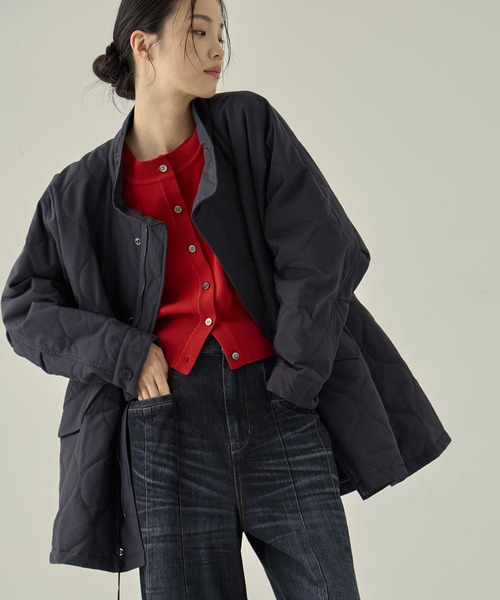 VACHEMENT（ヴァシュモン）の「【VACHEMENT/ヴァシュモン】リサイクル60/40クロスキルティング モッズコート（その他アウター・レディース・ダークグレー/ブラック・FREE）」の11枚目の写真