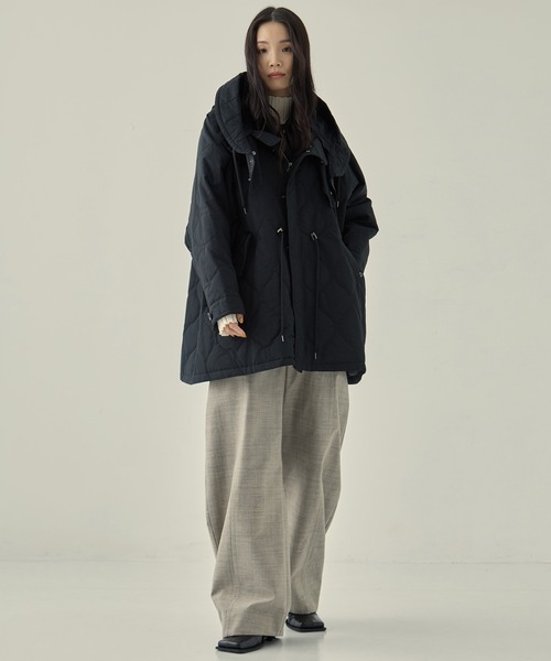 VACHEMENT（ヴァシュモン）の「【VACHEMENT/ヴァシュモン】リサイクル60/40クロスキルティング モッズコート（その他アウター・レディース・ダークグレー/ブラック・FREE）」の14枚目の写真