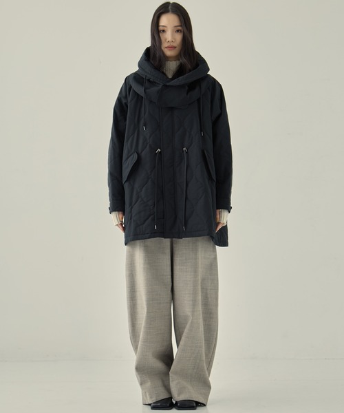 VACHEMENT（ヴァシュモン）の「【VACHEMENT/ヴァシュモン】リサイクル60/40クロスキルティング モッズコート（その他アウター・レディース・ダークグレー/ブラック・FREE）」の20枚目の写真