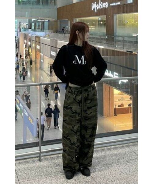 MUCENT(ムセント)の「メインシンボルシグネチャーロゴロングスリーブ(2カラー、男女共用)(Tシャツ/カットソー・レディース・ホワイト/ブラック・FREE)」の10枚目の写真
