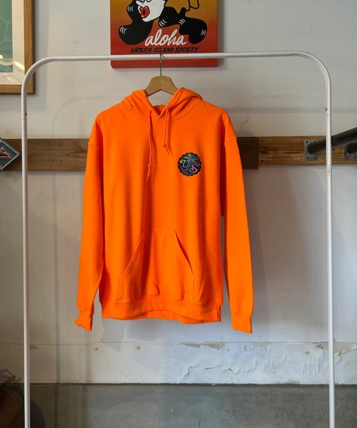 URBAN ISLAND SOCIETY(アーバンアイランドソサエティ)の「【URBAN ISLAND SOCIETY/アーバンアイランドソサエティ】UIS MAITAI HOODIE/パーカー プルオーバー スウェット ハワイアン トロピカル グラフィック(パーカー・メンズ・ブラック/オレンジ/ライム・SMALL/MEDIUM/LARGE/X-LARGE)」の8枚目の写真