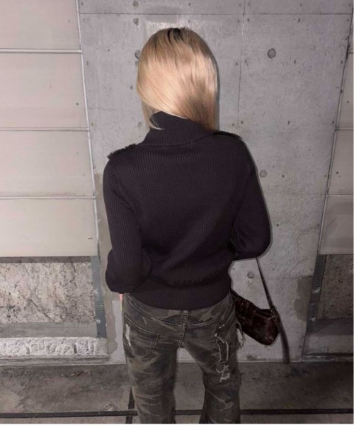sedacle girl(セダクルガール)の「フェイクファードライバーズニット(ニット/セーター・レディース・ブラウン/ブラック・MEDIUM/SMALL)」の7枚目の写真
