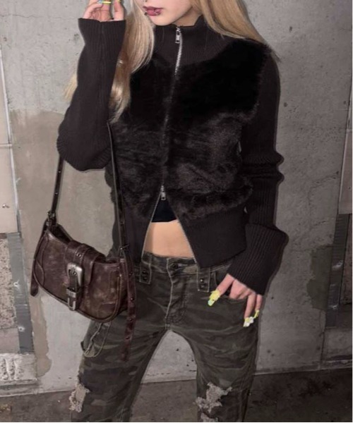 sedacle girl(セダクルガール)の「フェイクファードライバーズニット(ニット/セーター・レディース・ブラウン/ブラック・MEDIUM/SMALL)」の18枚目の写真