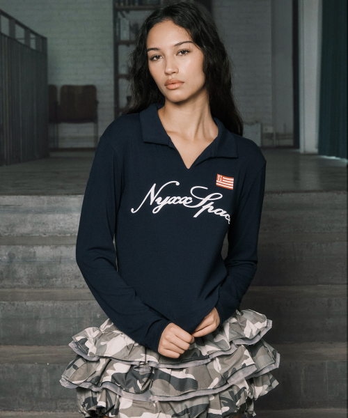 NYXX(エヌワイエックスエックス)の「SLIM COLLAR L/S NAVY(Tシャツ/カットソー・レディース・その他・FREE)」の1枚目の写真