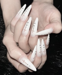 me+em select（ミームセレクト）の「グラデーションシアークロスポイントロングネイルチップ / gradation sheer cross point long nail tips（ネイルシール/ネイルチップ）」