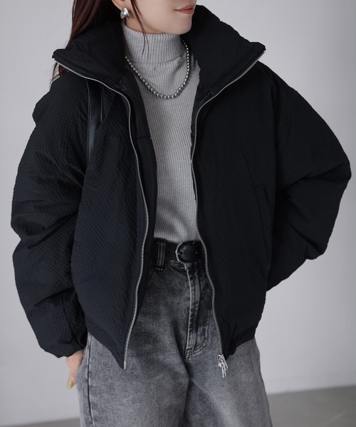 Riberry（リベリー）の「チェックサッカースタンドカラーショートダウン（ダウンジャケット/コート・レディース・ベージュ/ブラウン/アイボリー/ブラック・FREE）」の9枚目の写真