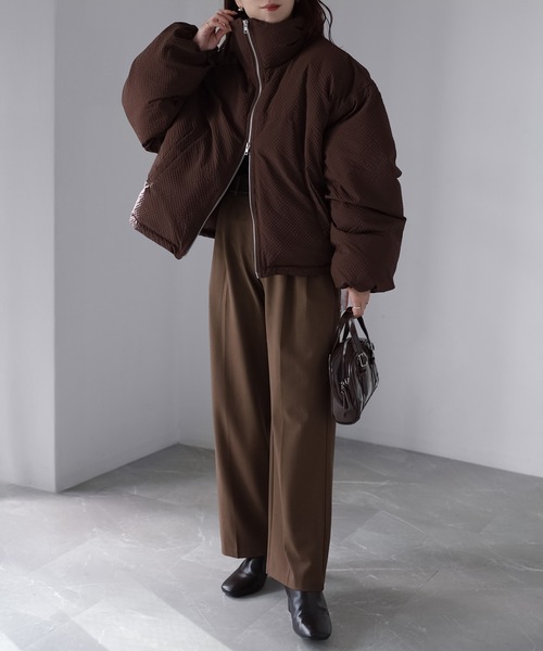 Riberry（リベリー）の「チェックサッカースタンドカラーショートダウン（ダウンジャケット/コート・レディース・ベージュ/ブラウン/アイボリー/ブラック・FREE）」の13枚目の写真