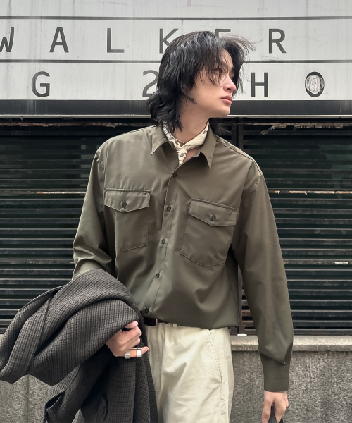 DRAW FIT（ドローフィット）の「ルークツーポケットシャツ [ダスティベージュ]（シャツ/ブラウス・メンズ・その他・MEDIUM/LARGE/X-LARGE）」の2枚目の写真