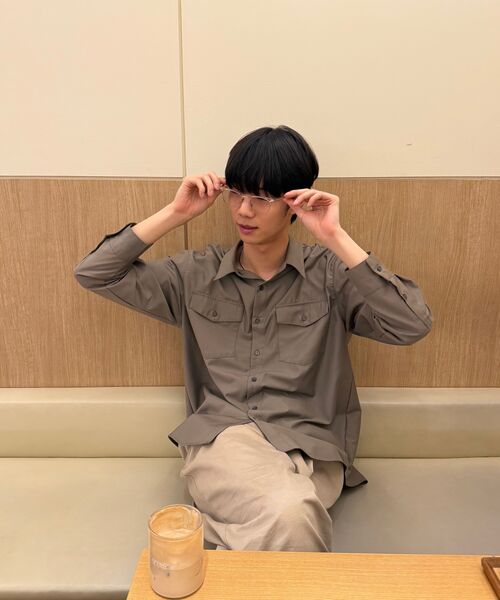 DRAW FIT（ドローフィット）の「ルークツーポケットシャツ [ダスティベージュ]（シャツ/ブラウス・メンズ・その他・MEDIUM/LARGE/X-LARGE）」の8枚目の写真