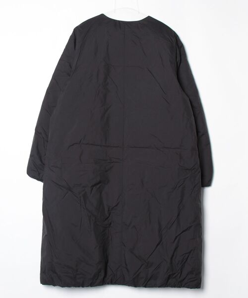 NANGA（ナンガ）の「ナンガ  NO COLLAR DOWN COAT（ダウンジャケット/コート・レディース・ブラック/アイボリー・L/M）」の3枚目の写真