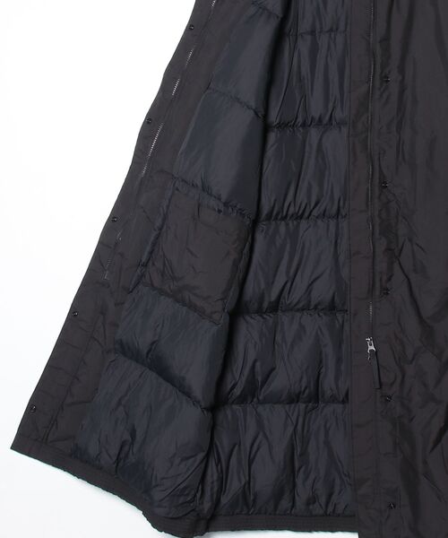 NANGA（ナンガ）の「ナンガ  NO COLLAR DOWN COAT（ダウンジャケット/コート・レディース・ブラック/アイボリー・L/M）」の4枚目の写真