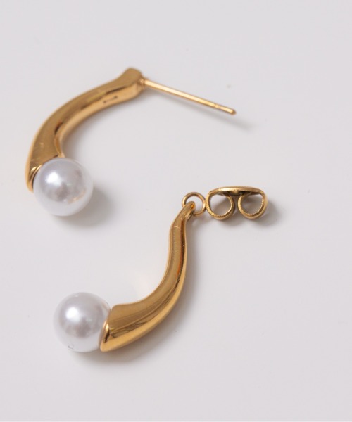 TONE SELECT GOODS(トーンセレクトグッズ)の「【Peony/ピオニー】/ステンレス アクリルパール クロスピアス 0.8mm(ピアス(両耳用)・レディース・ゴールド/シルバー・FREE)」の1枚目の写真