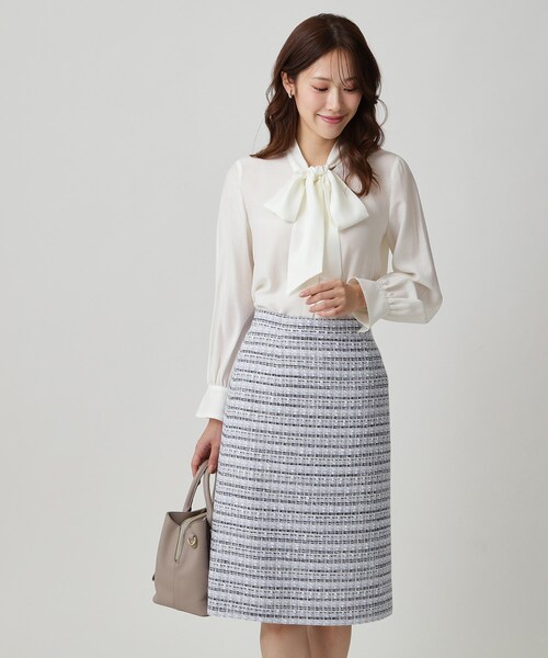 COUP DE CHANCE（クードシャンス）の「【日本製／セットアップ】ファンシーツィードのセミAラインスカート（スカート・レディース・ブラック系3/ホワイト系その他4/ブルー系8/ネイビー系3・36/38/40/42）」の9枚目の写真